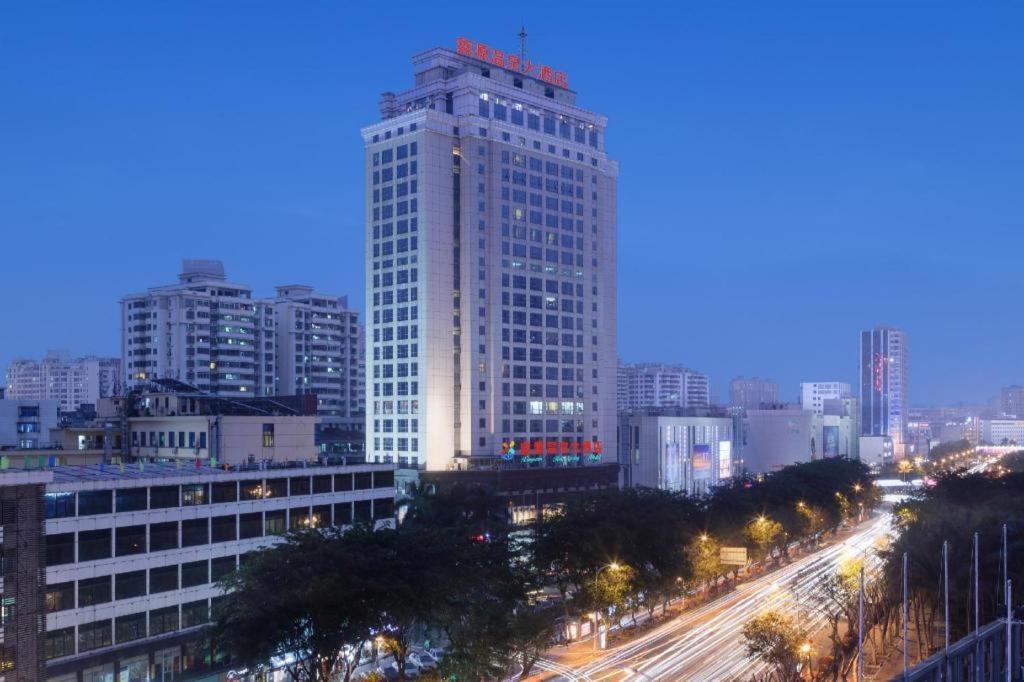 Xinyuan Hot Spring Hotel Haikou  Buitenkant foto